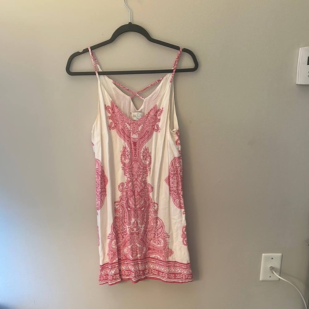 Chic Pink Patterned Sleeveless Dress